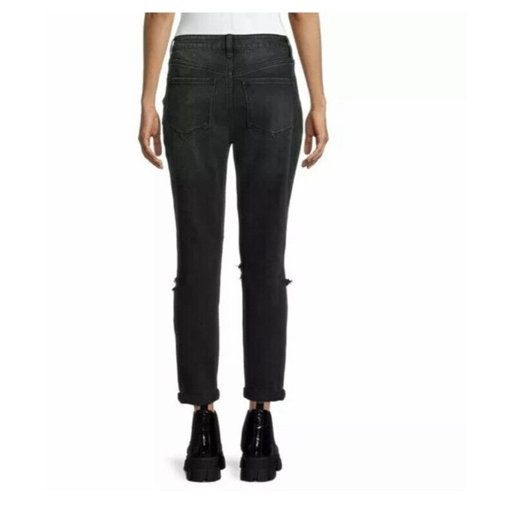No Boundaries Womens Super High Rise Destructed Mom Jeans Black Size 7 NWT - Picture 2 of 12